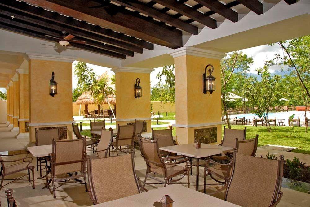 Courtyard By Marriott Cancun Airport מראה חיצוני תמונה
